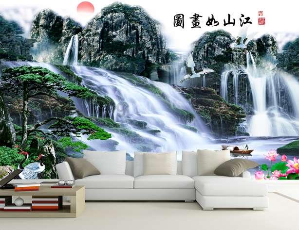 高楼邻居晾晒的咸鱼被大风刮落，楼下轿车天窗被砸碎，拍摄者：维修大概要4000元